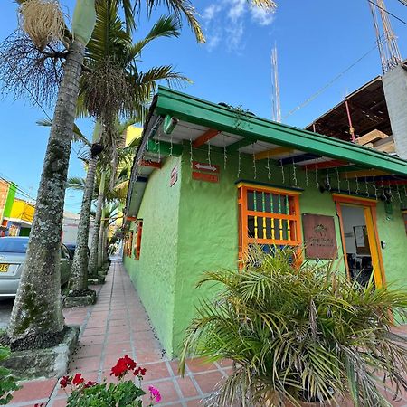 Casa Hostal Las Palmeras Guatapé Exterior foto